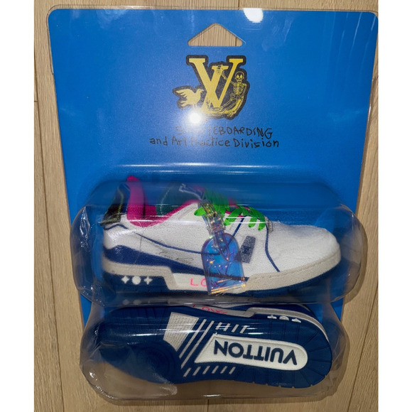 Louis Vuitton NYC Soho Pop Up Exclusive Blue White Trainer Sneaker UK 9 US 10 11 - Picture 3 of 16